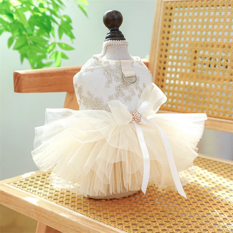 Wedding Dresses for Pets Chihuahua Designer Lace Veil Female Cat Clothes Bow Tie Tutu Skirt Rose Floral Yorkshire Puppy Clothing