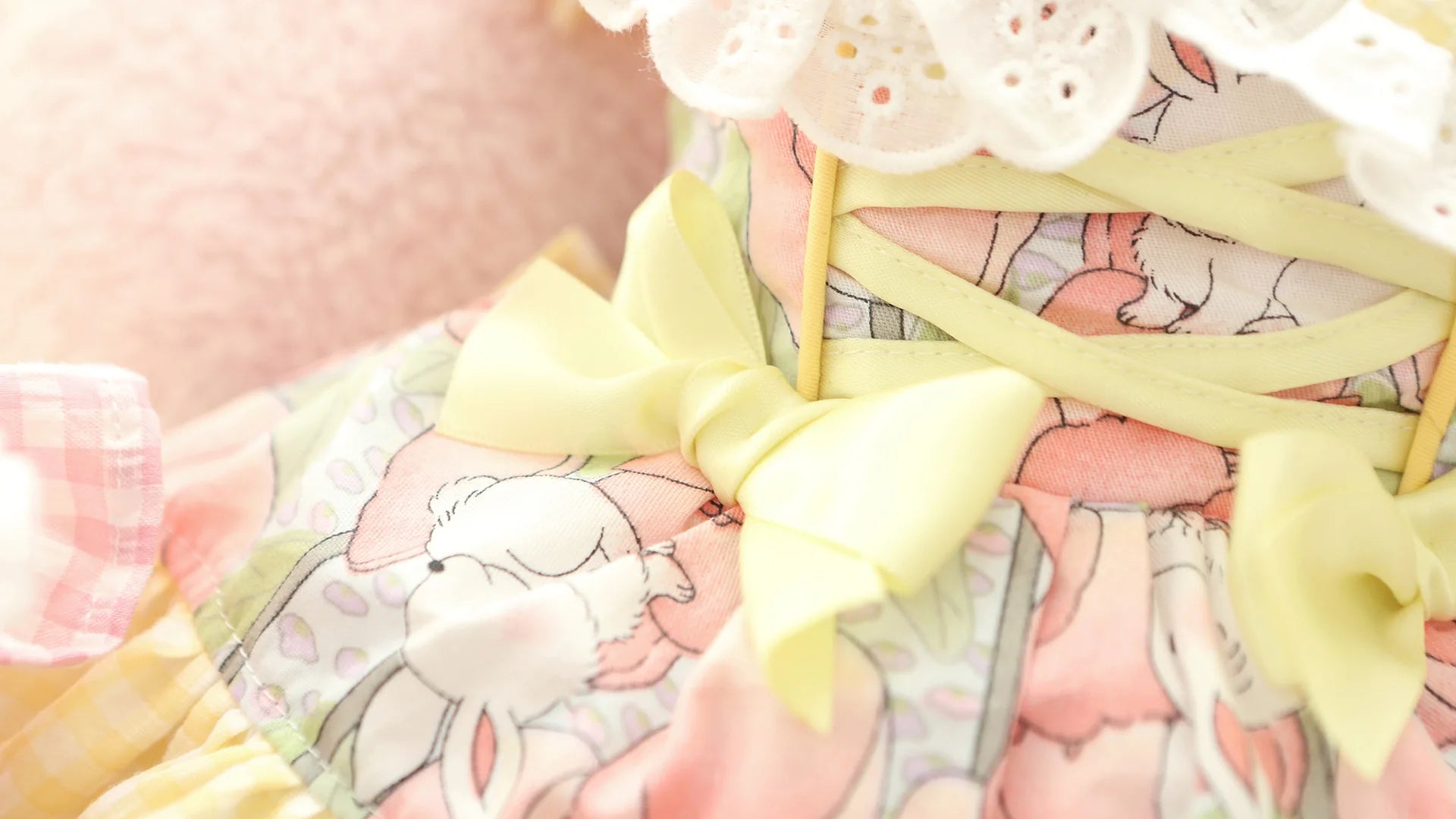 Pet Dresses for Small Dogs Female Dog Luxury Princess Dog Clothes with Bow Lace Ruffles Pink Cute Puppy Skirt for Yorkie Maltese