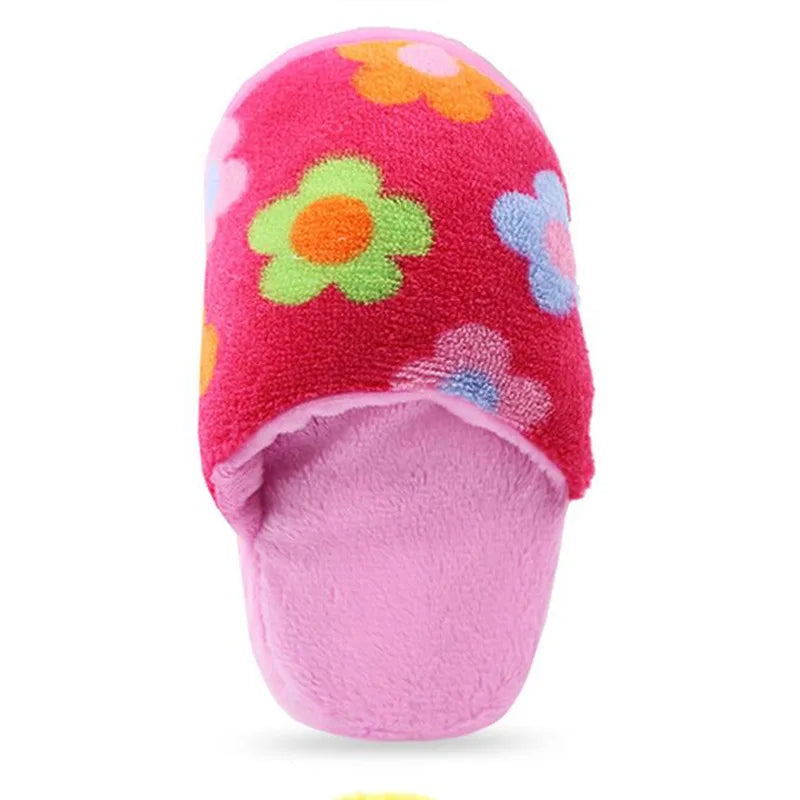 Pet Toys Squeaker Plush Slipper Shaped Puppy Dog Sound Chew Play Toys for Dog Cats Funny Dog Products Outdoor Training Toy