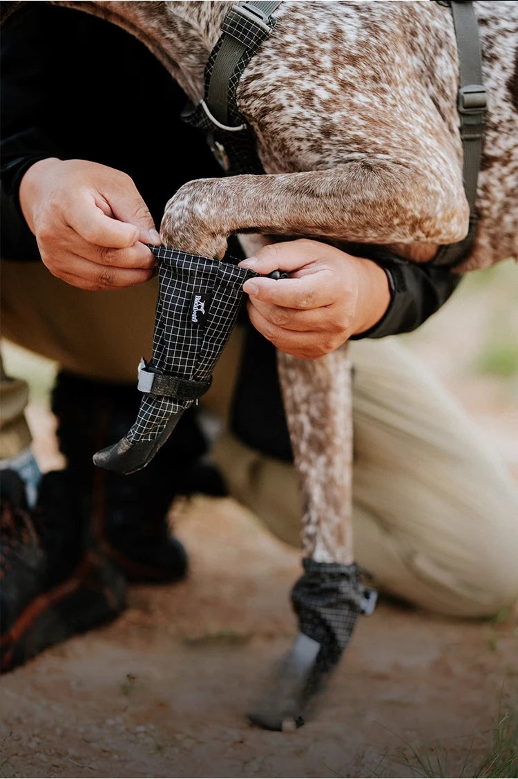 Pet Outdoor Shoe Cover Portable Anti-dirt and Non-slip Dog Shoes Foot Cover Velvet Wear-resistant Pet Products Supplies