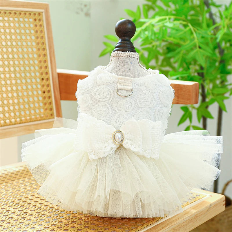 Wedding Dresses for Pets Chihuahua Designer Lace Veil Female Cat Clothes Bow Tie Tutu Skirt Rose Floral Yorkshire Puppy Clothing