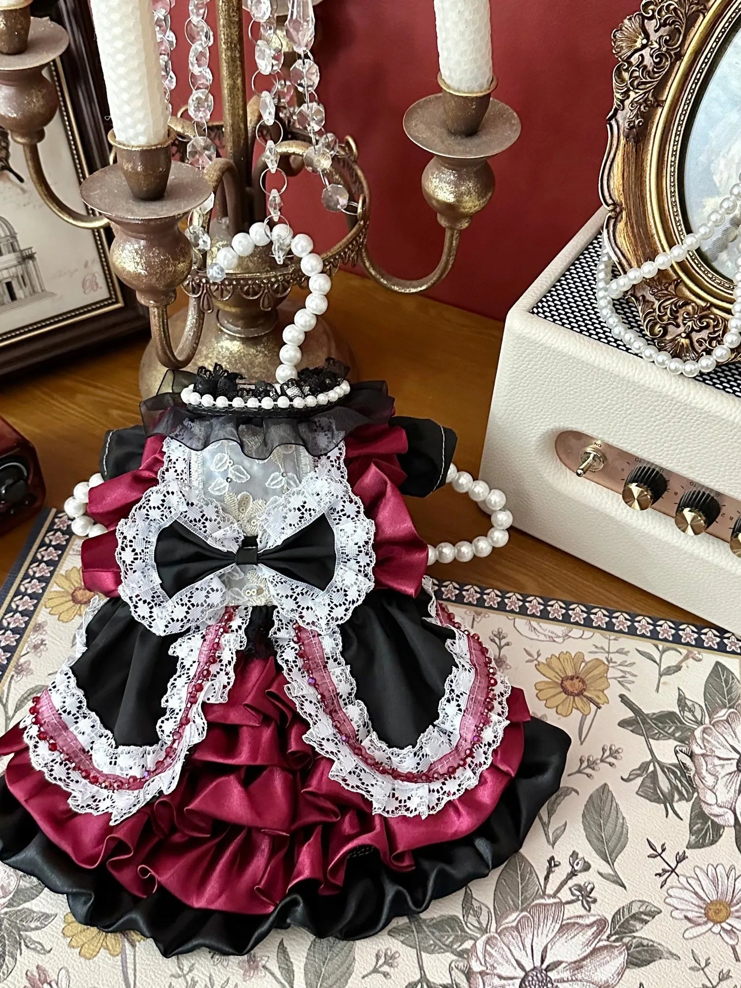 High-end Luxury Deep Red Pet Dog Clothes Fashion Handmade Lace Bow Cake Dresses For Small Medium Dog Party Home Wear Puppy Skirt