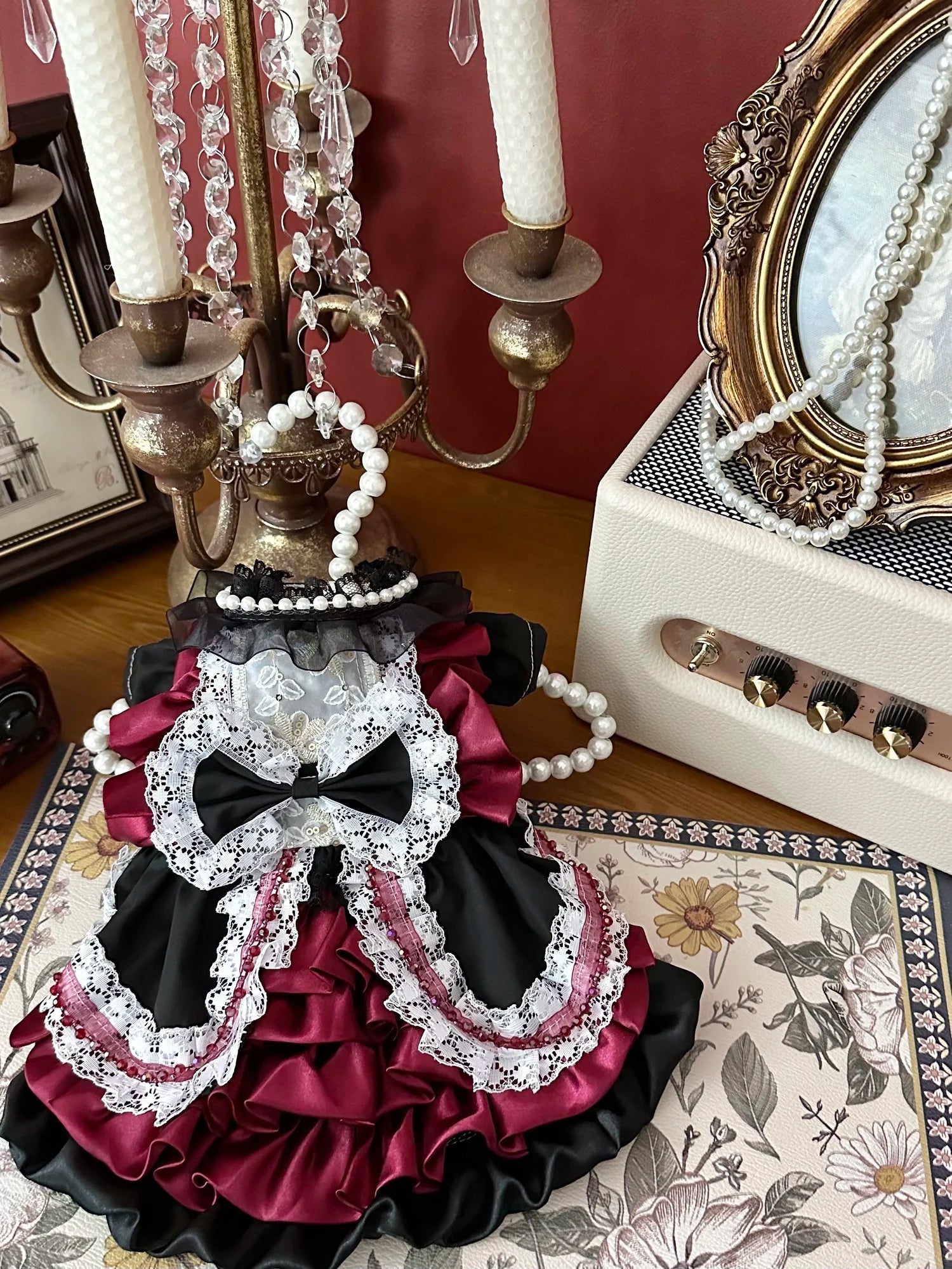 High-end Luxury Deep Red Pet Dog Clothes Fashion Handmade Lace Bow Cake Dresses For Small Medium Dog Party Home Wear Puppy Skirt