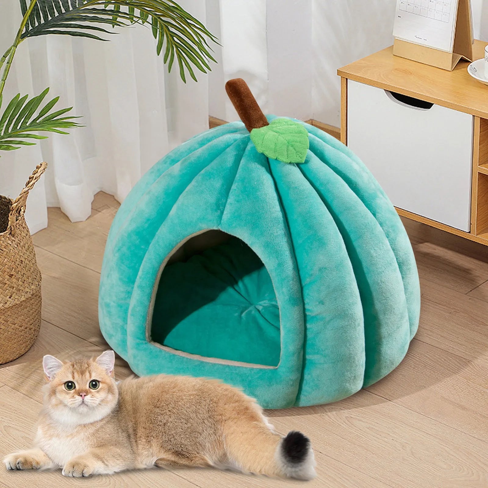 Halloween Themed Pet Pumpkin House Autumn And Winter Cat And Dog Semi-Enclosed Pet Bed Warm And Thick Cat And Dog Bed