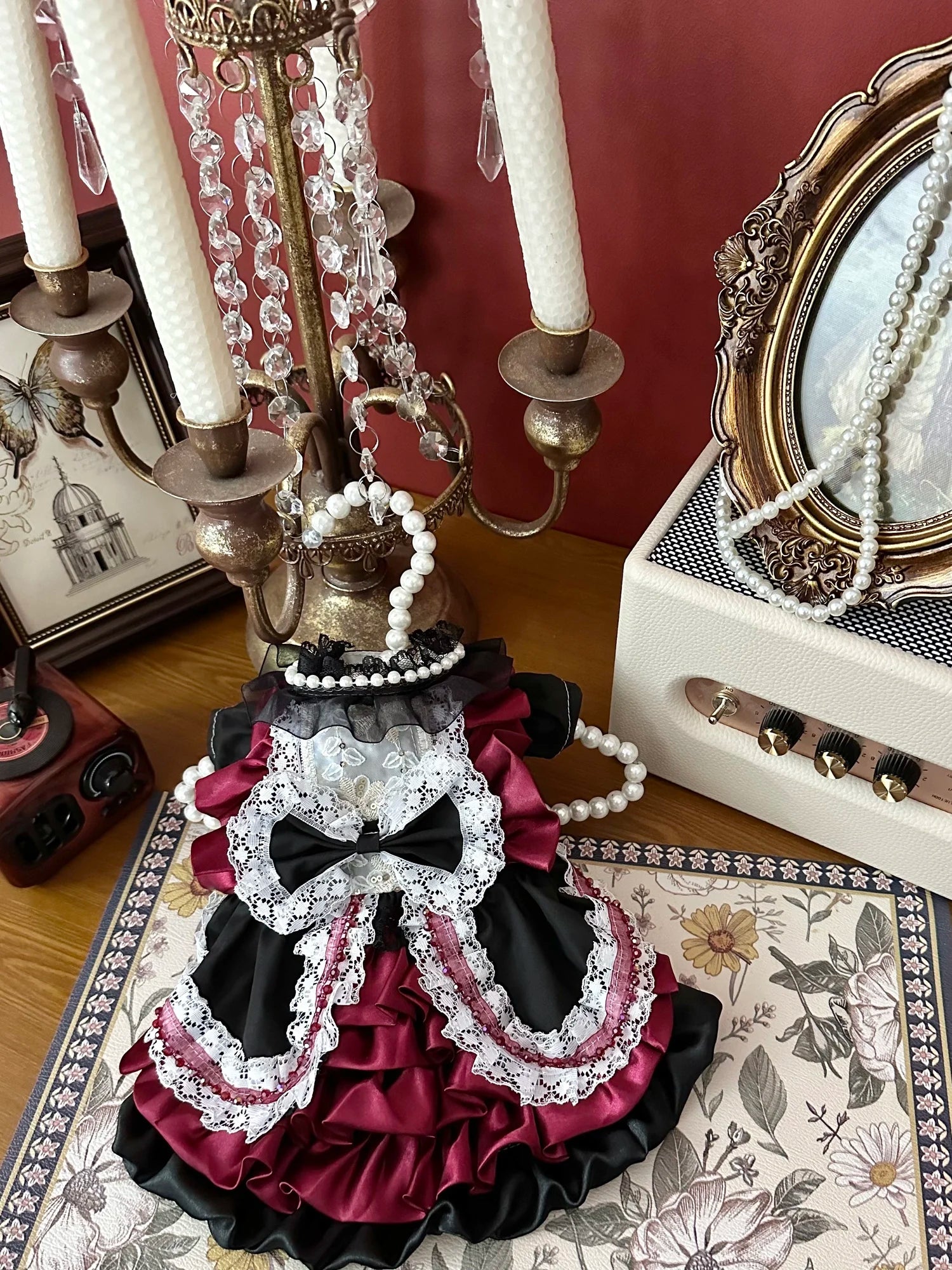 High-end Luxury Deep Red Pet Dog Clothes Fashion Handmade Lace Bow Cake Dresses For Small Medium Dog Party Home Wear Puppy Skirt